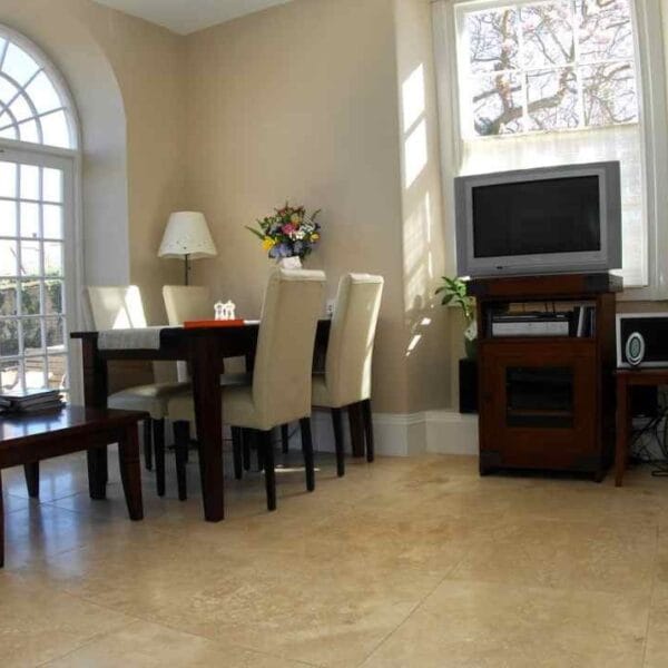 Ivory HF 61cm x 61cm x 1,2cm