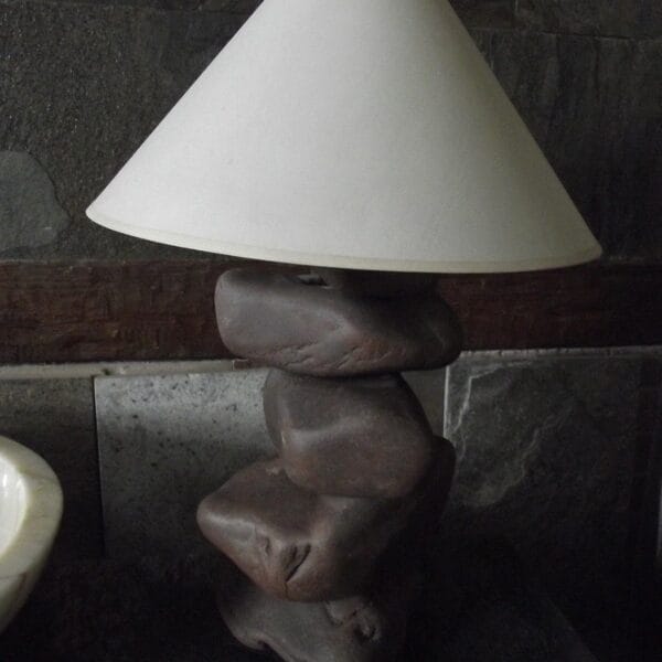 Lampa z Otoczaków Melafir