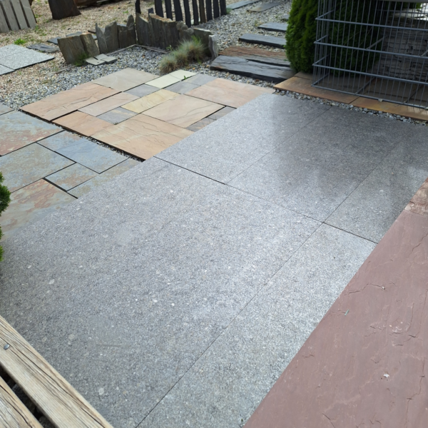 Taras Granitowy Rajasthan Black Szczotkowany