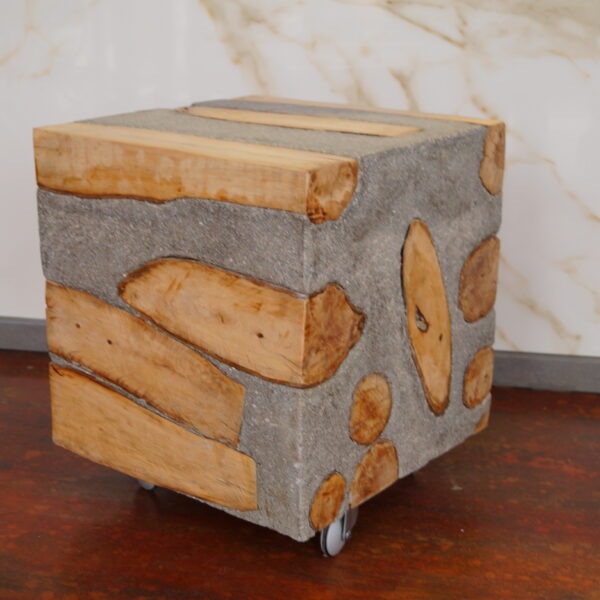 Betonowa pufa na kółkach Chrobak DESIGN