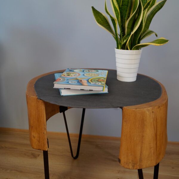 Industrialny stolik kawowy drewniany Chrobak DESIGN