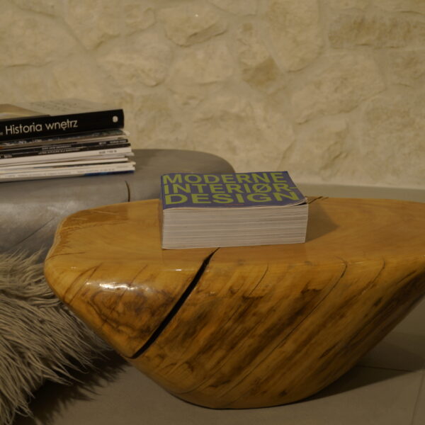 Oryginalna pufa z naturalnego drewna Chrobak DESIGN