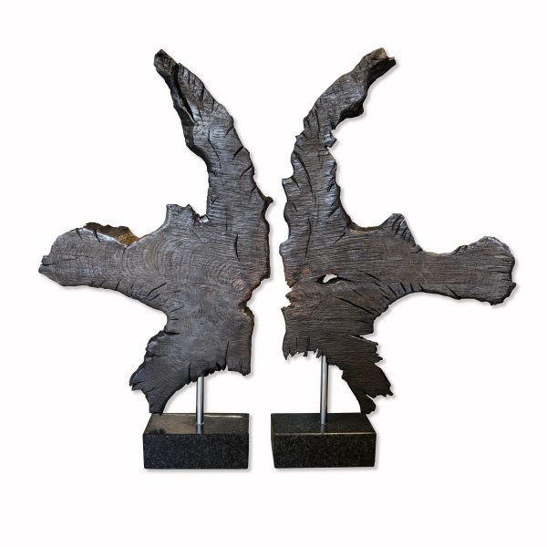 Komplet Rzeźb Z Czarnego Dębu Na Granitowych Podstawach